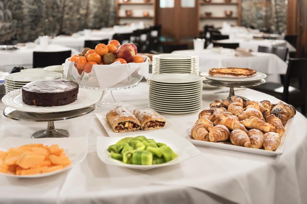 La colazione Grand Hotel Della Posta - Dimora Storica - Hotel 4 stelle