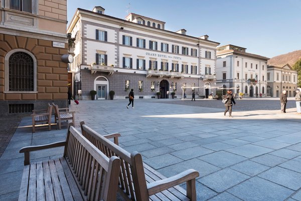 Foto esterno in estate Grand Hotel Della Posta - Dimora Storica