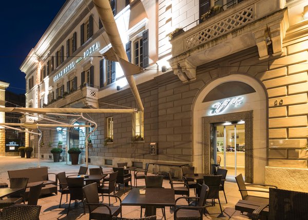 Foto esterno in estate Grand Hotel Della Posta - Dimora Storica
