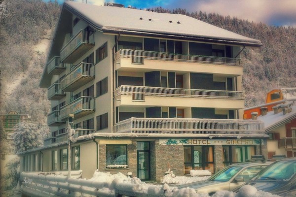 Foto esterno Hotel Ginepro