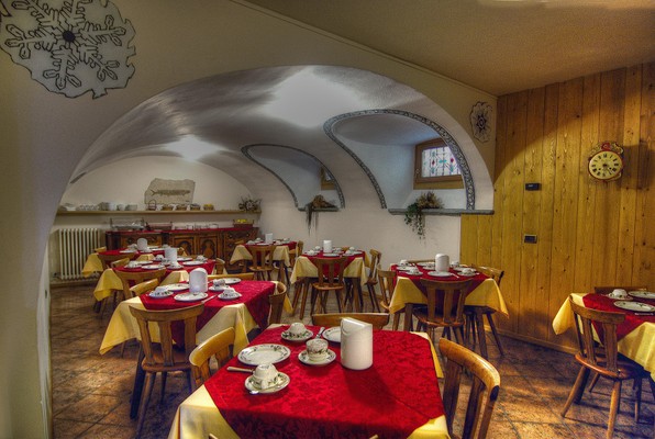 The breakfast Hotel Meublé della Contea