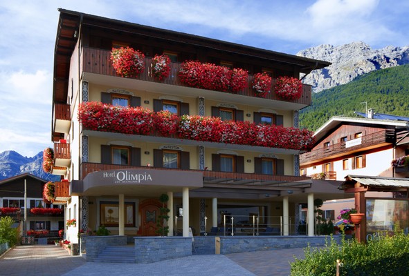 Photo exteriors Olimpia Hotel B&B