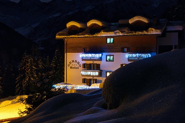 Foto esterno in inverno Gembro