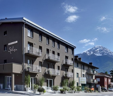 Photo exteriors Hotel Spluga