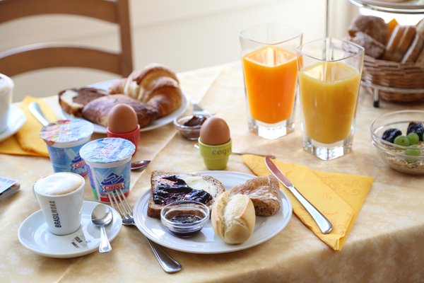 The breakfast Hotel Garni Le Corti