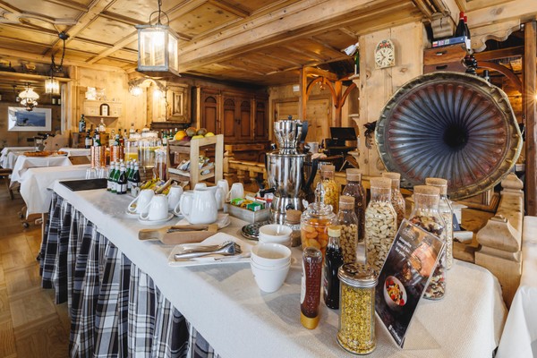 The breakfast Hotel Camana Veglia
