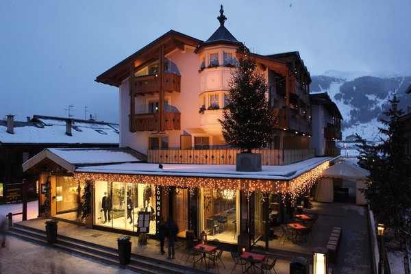 Photo exteriors Hotel Concordia