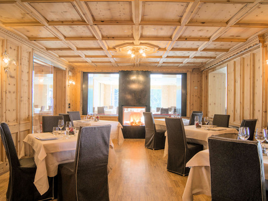 Foto der Stube Hotel Spöl