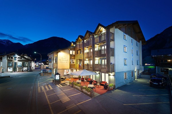 Foto esterno Hotel St. Michael