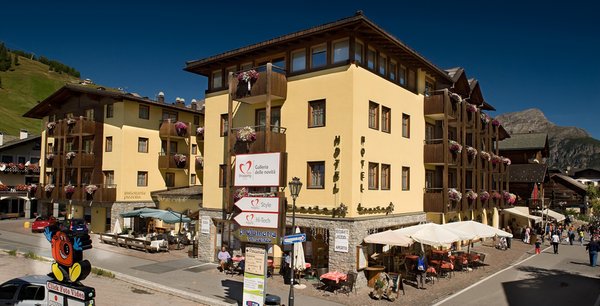 Sommer Präsentationsbild Hotel Touring Livigno
