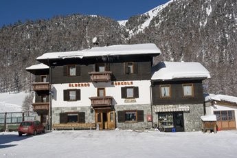Foto esterno Albergo Forcola