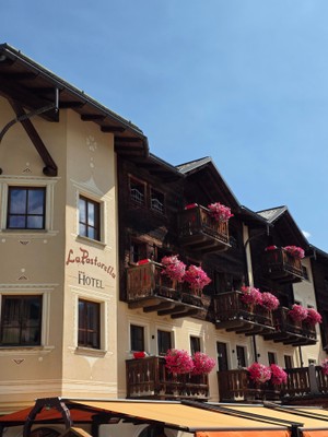 Foto esterno Hotel La Pastorella