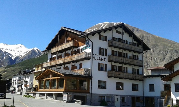 Foto esterno Hotel Lanz