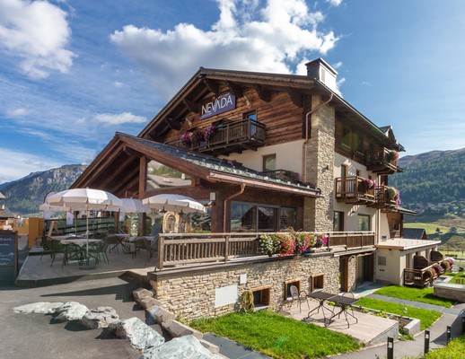 Foto Außenansicht Mont Chalet Nevada - Hotel & Spa