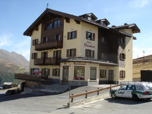 Foto Außenansicht Hotel Sciatori
