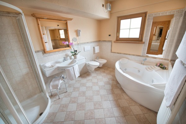 Photo of the bathroom Hotel Valtellina