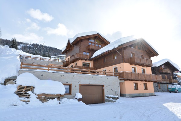 Foto esterno Residence Baita Cusini