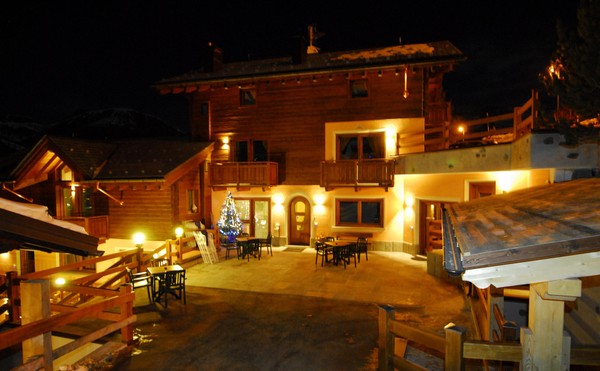 Foto esterno Residence Baita Cusini