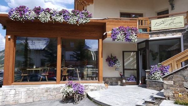 Photo exteriors Hotel del Bosco