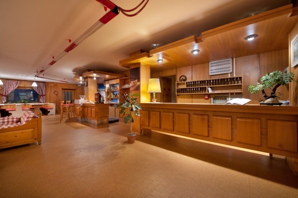 La hall