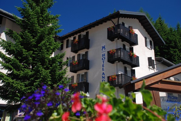Photo exteriors Hotel Andossi