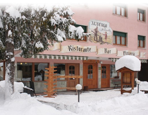 Foto esterno Hotel Soldanella