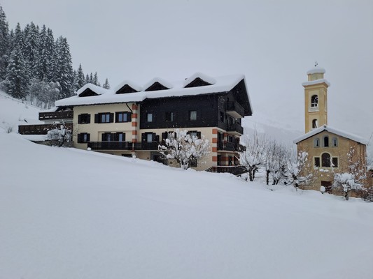 Foto Außenansicht Hotel Cardo