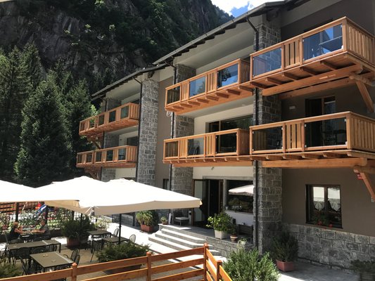 Foto Außenansicht im Sommer Le cime