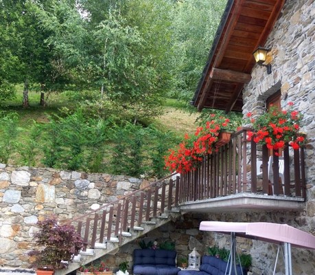 Foto Außenansicht Bauernhofspension Al Castagneto