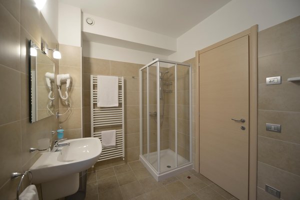 Foto del bagno Camere + Appartamenti in agriturismo Al Palaz