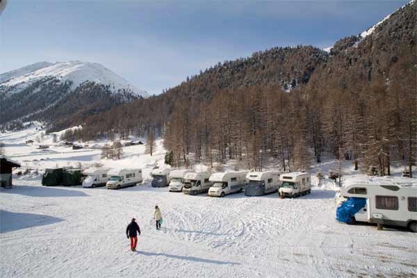 Foto esterno Campeggio Forcola