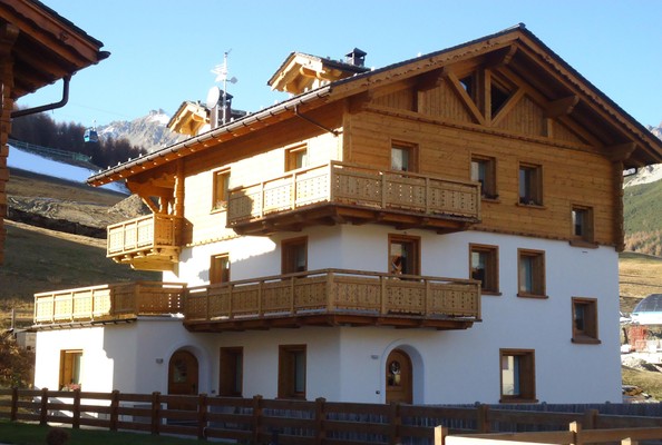 Foto Außenansicht Ferienwohnung Chalet Resin