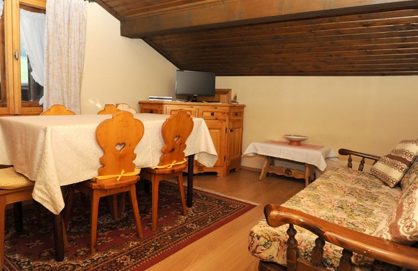 Der Wohnraum Ferienwohnungen Casa Galli Ostaria