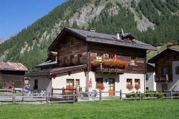Foto estiva di presentazione Appartamenti Bait Val Alpisella