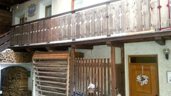 Foto esterno Bed & Breakfast La Stube dei Partel