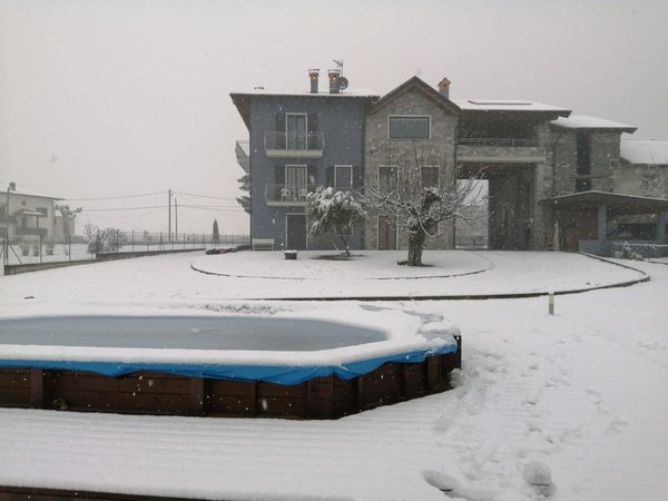 Foto esterno in inverno Zia Vivina
