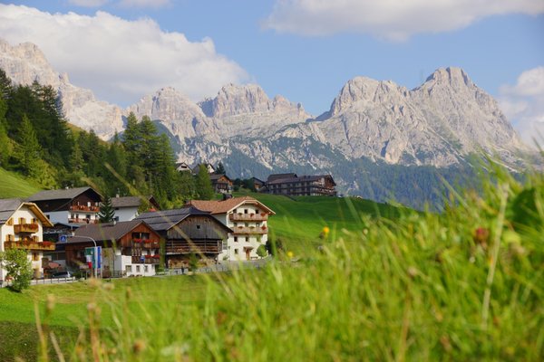 Foto esterno in estate Ciasa Costadedoi