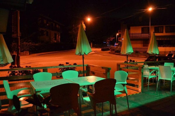 Foto esterno Pizzeria La Rabbiosa