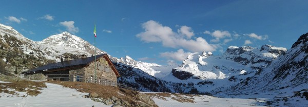 Photo exteriors Mountain hut with rooms Federico in Dosdè