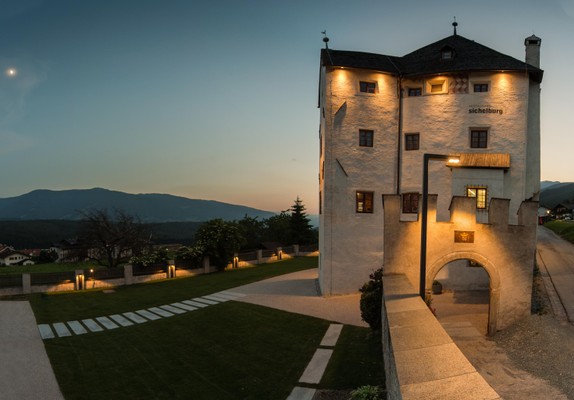 Photo exteriors Restaurant Sichelburg