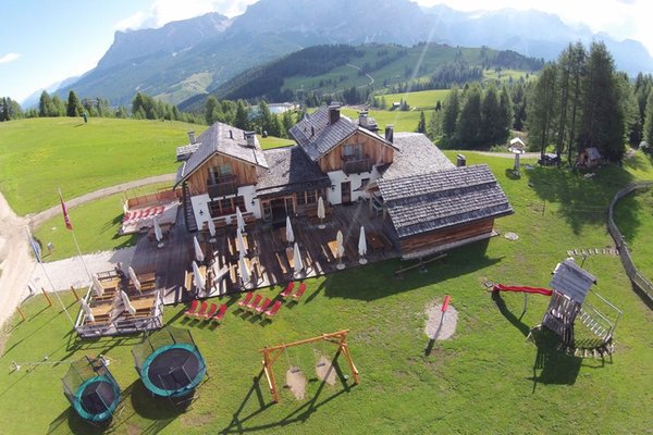 Foto esterno in estate I Tablà