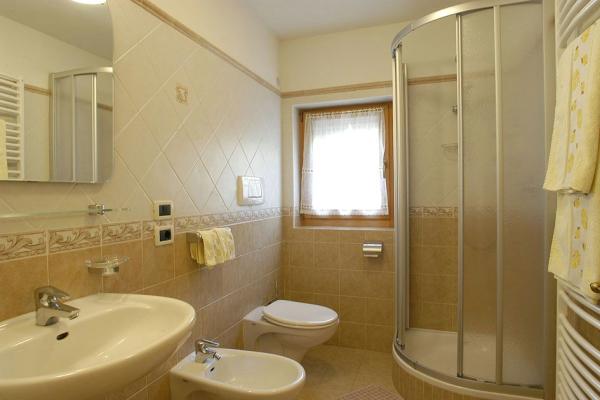 Photo of the bathroom Apartments Montanara