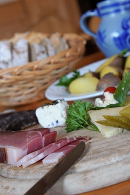 Das Restaurant Barbian Buschenschank Unteraichnerhof