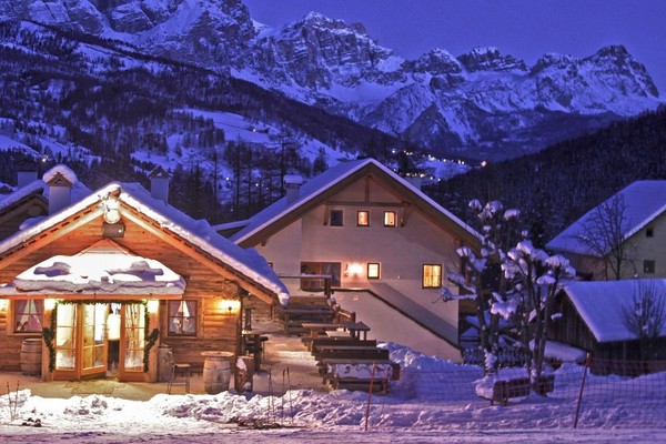 Foto esterno Appartamenti Plaön