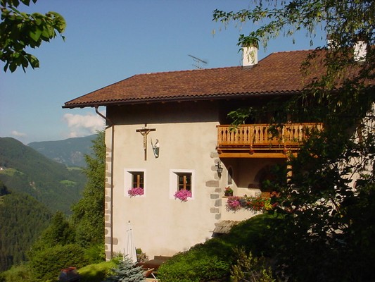 Photo exteriors Farmhouse apartments Ritsch