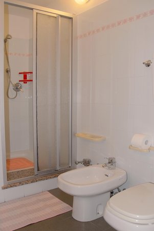 Foto del bagno Appartamenti in agriturismo Plan d'Avie