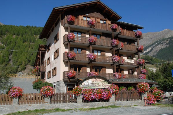 Foto esterno Hotel Vallée de Cogne