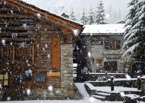 Foto Außenansicht Hotel Petit Dahu