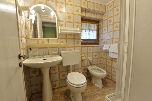 Photo of the bathroom Hotel Petit Dahu