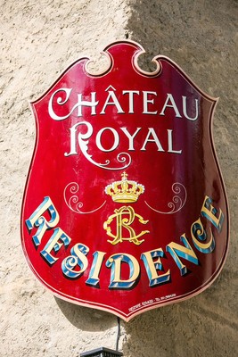 Logo Château Royal e Dipendenza
